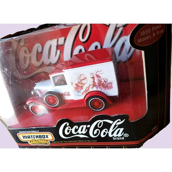 Matchbox Collectibles 1930 FORD MODEL A VAN Coca Cola Brand Red White 1:43 37971 - Picture 4 of 16